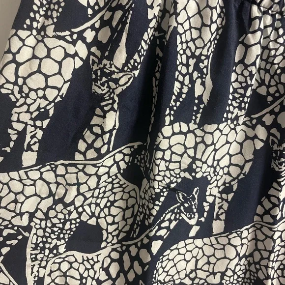 Crown & Ivy 1 Shoulder Asymetrical Ruffled Neckline Smocked Animal Print Dress M - Picture 7 of 9